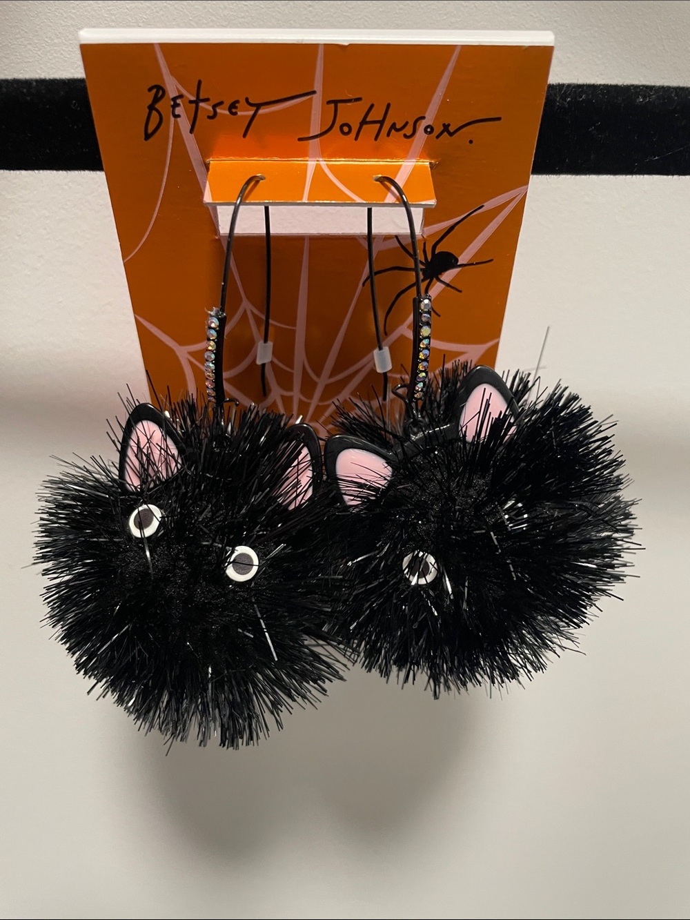 Betsey Johnson Adorable Black “Pom Pom” Cats with Rhinestone Drop Hoop Earrings - Picture 2 of 8